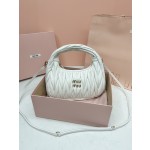 MIU MIU5BC125″MiuWander[UNK];